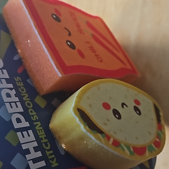 FUN KITCHEN SPONGES - Picture 8 of 12